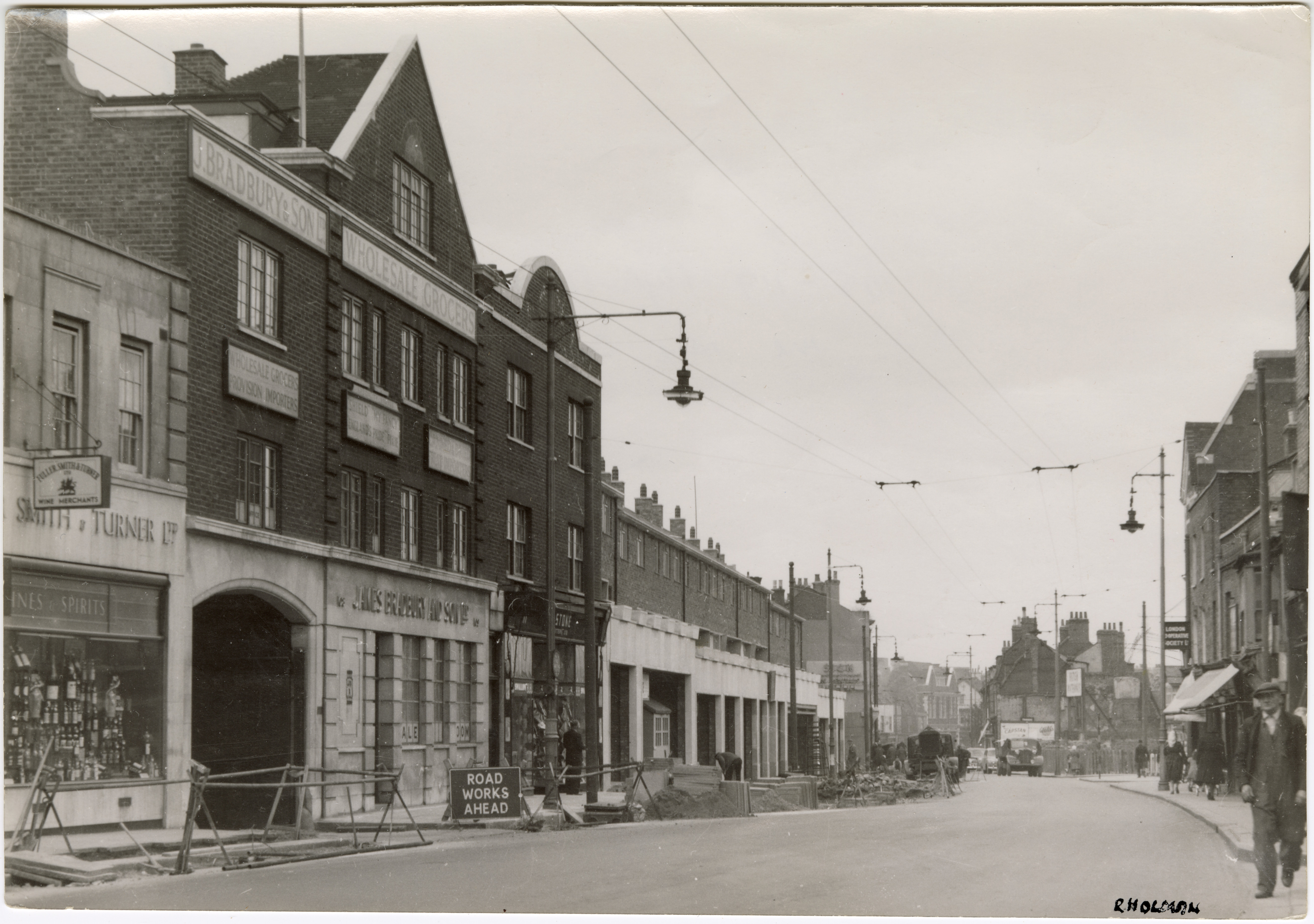 1950S 2 105 119 high street 7 bradbury building view from east holman hounslow local studies archive