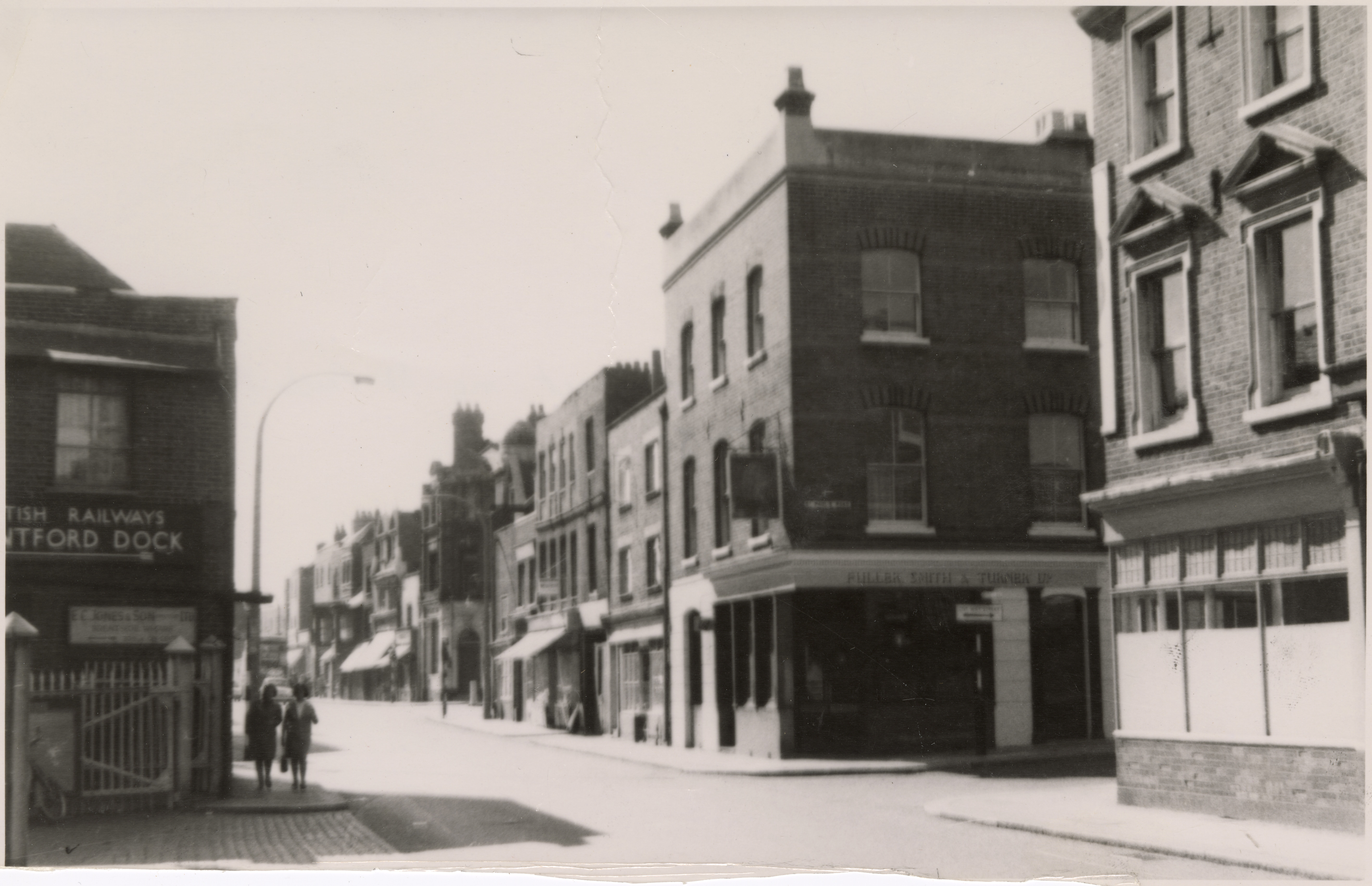1950S 60s223 233 high street view from east holman hounslow local studies archive