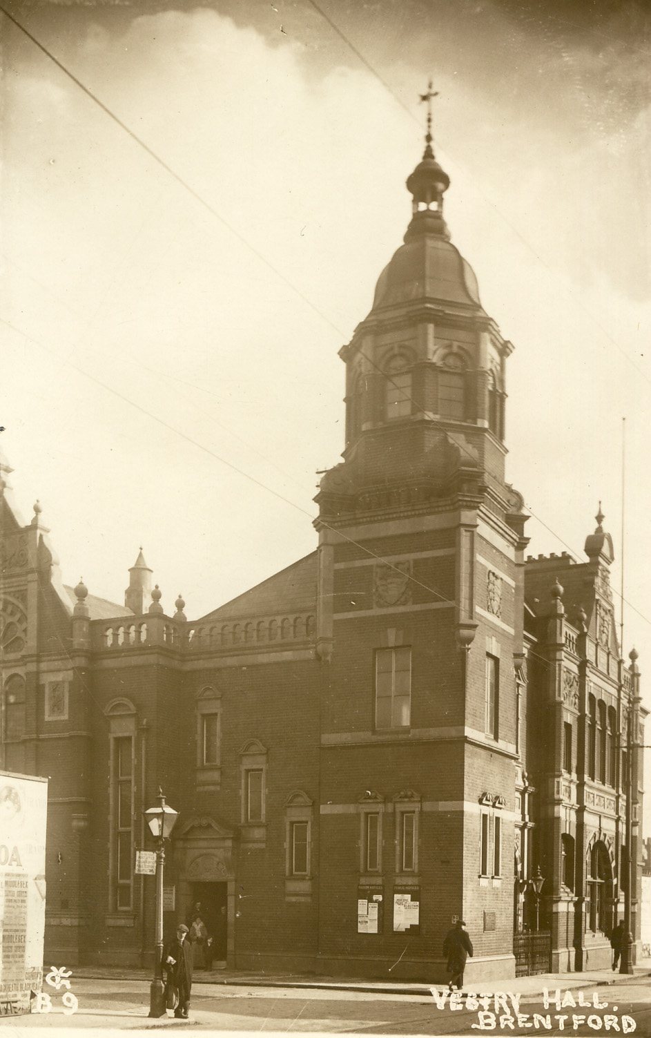 1910 brentford s vestry hall richard young of teddington howard webb collection