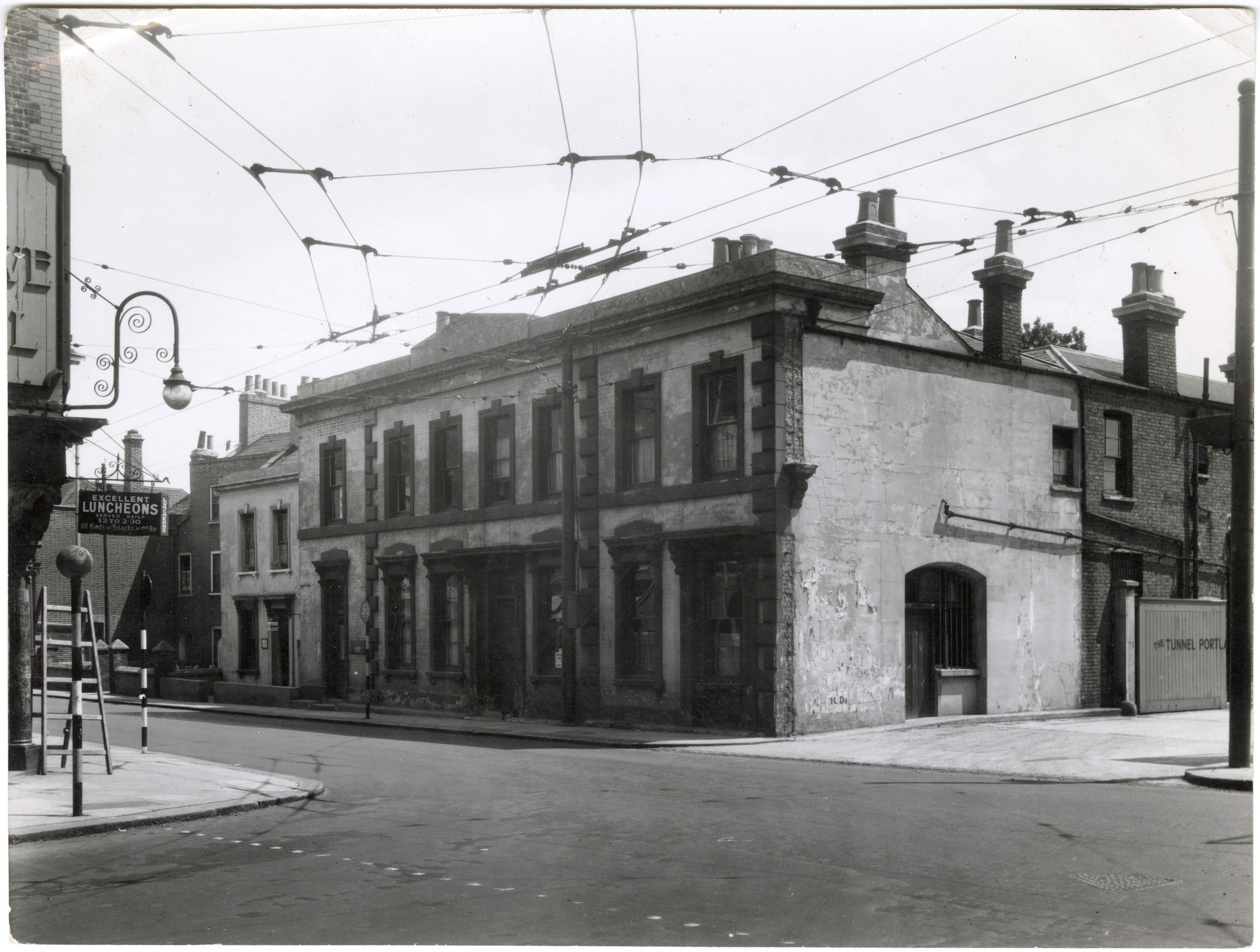 1950s 60s 82 85 high street brentford before rebuilding opposite the beehive holman hounslow local studies archive